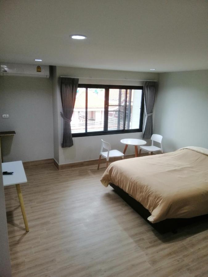 Ihome Hostel Hatyai Сонгкхла Екстер'єр фото